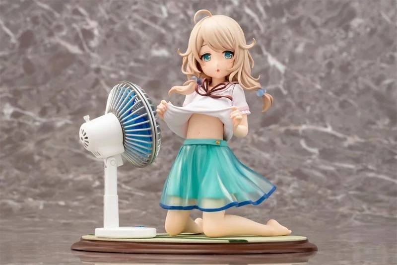 Loli Kozue Yusa ganha figure na frente do Ventilador 2