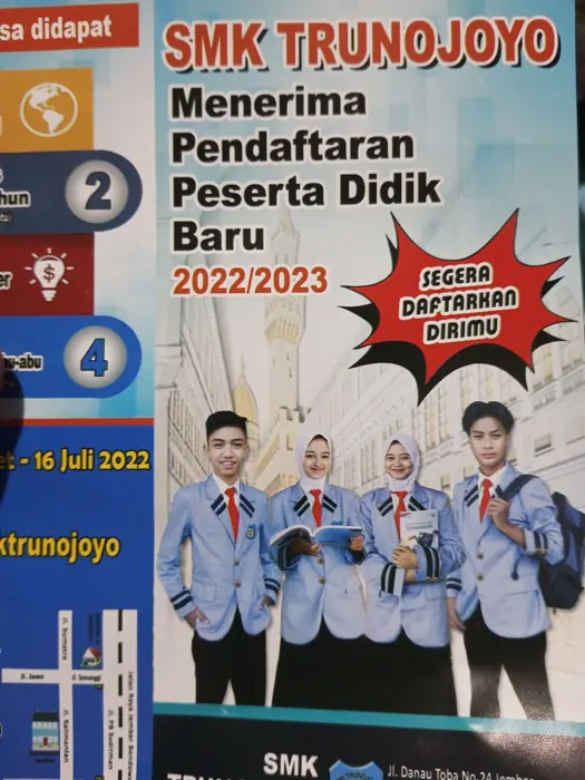 Escola na Indonésia tem Uniforme igual ao de My Hero Academia