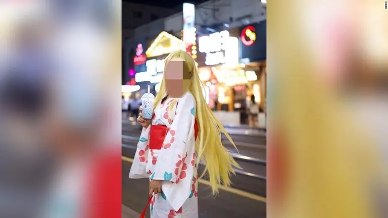 Chinesa tem Cosplay confiscado por usar Kimono Japonês