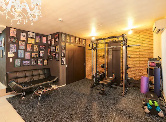 There is a Gym for Otaku Women