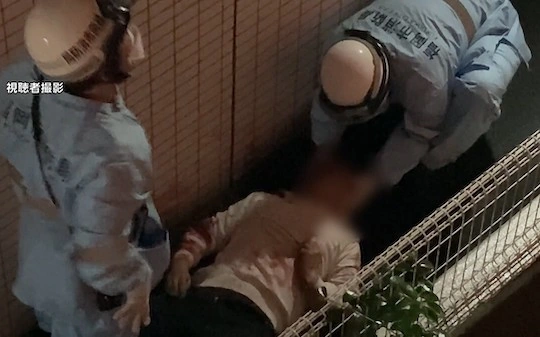 Japão: Voyeur caiu de um prédio de 7 andares para espiar quarto de Mulher 4