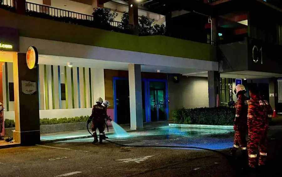 cosplayer morre apos cair de predio