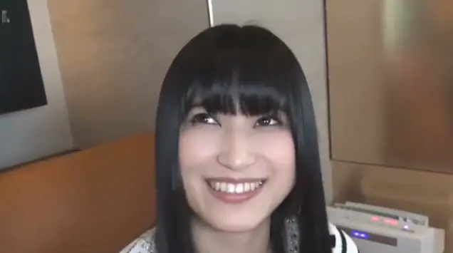 Ator de JAV usa Camisa do Kim Jong-un e NINGUÉM Consegue se Concentrar na Atriz