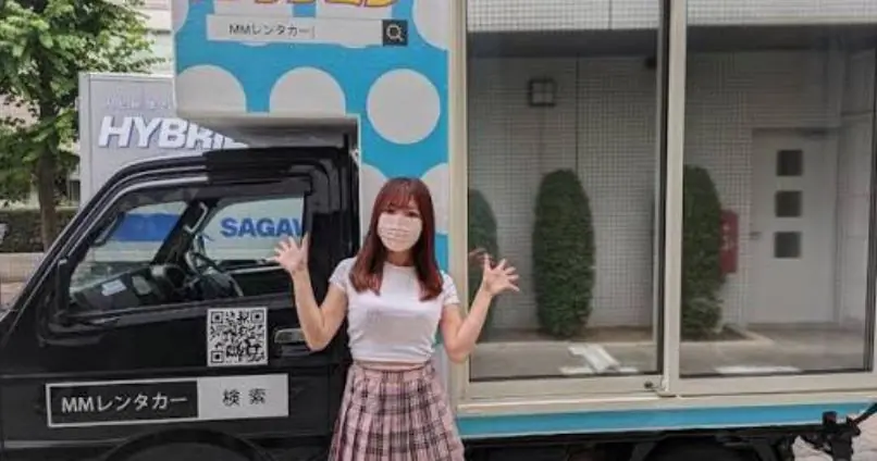 O que Acontece com você Caso Tente Espiar um Magic Mirror Truck durante uma Filmagem? O que Acontece com você Caso Tente Espiar um Magic Mirror Truck durante uma Filmagem?