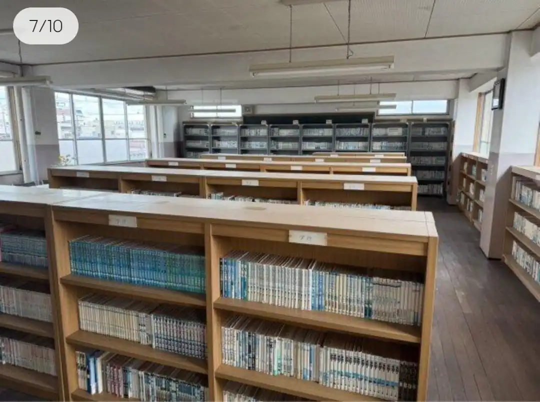 Tem uma Casa Japonesa Cheia de Mangás à venda por 12 mil Dólares