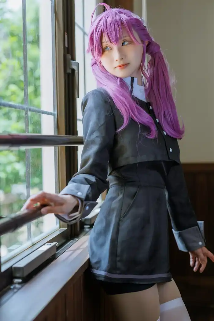 Cosplayer diz para que a Chamem de A Alquimista dos Peitos