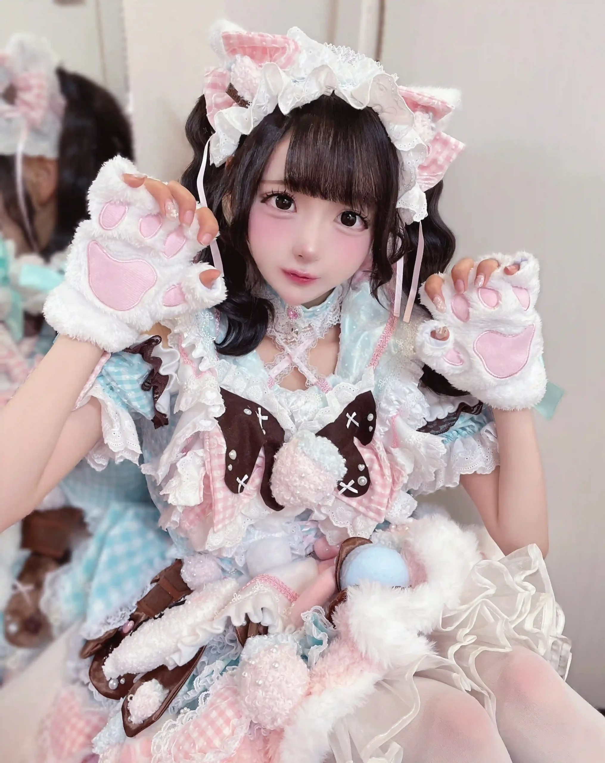 Idol Au Arai do grupo AQA Idol Au Arai do grupo AQA